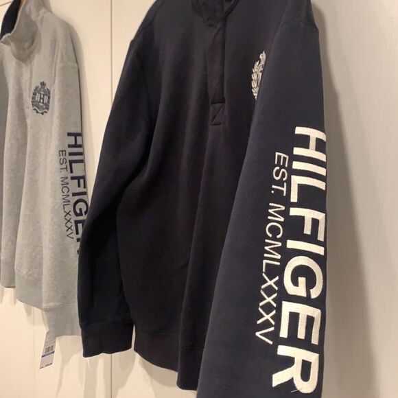 Men’s  Sweater - Picture 4 of 14